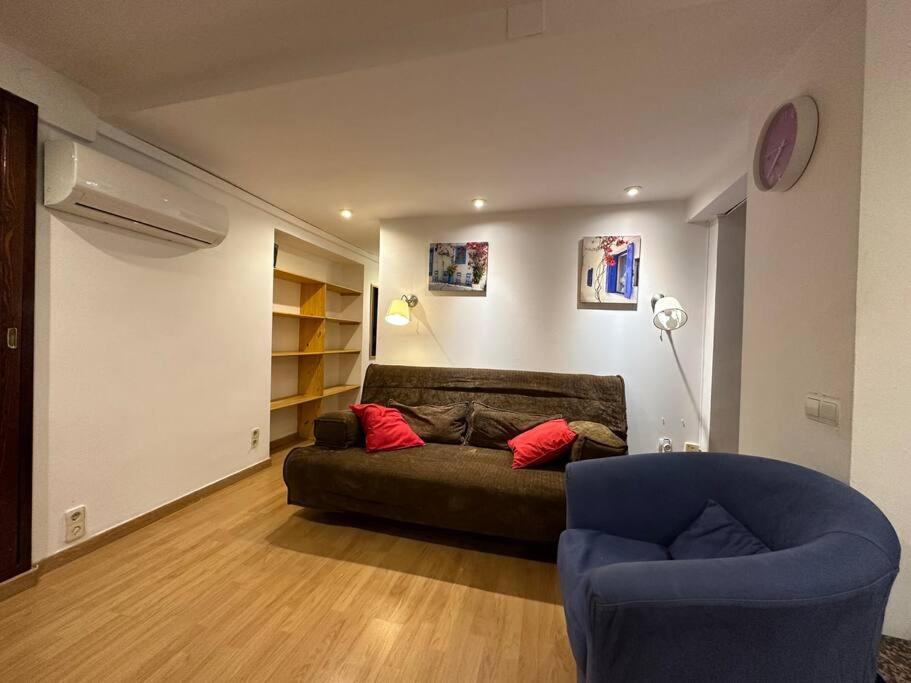 Apartamento Patio Sevillano Frente Catedral Seville Exterior photo