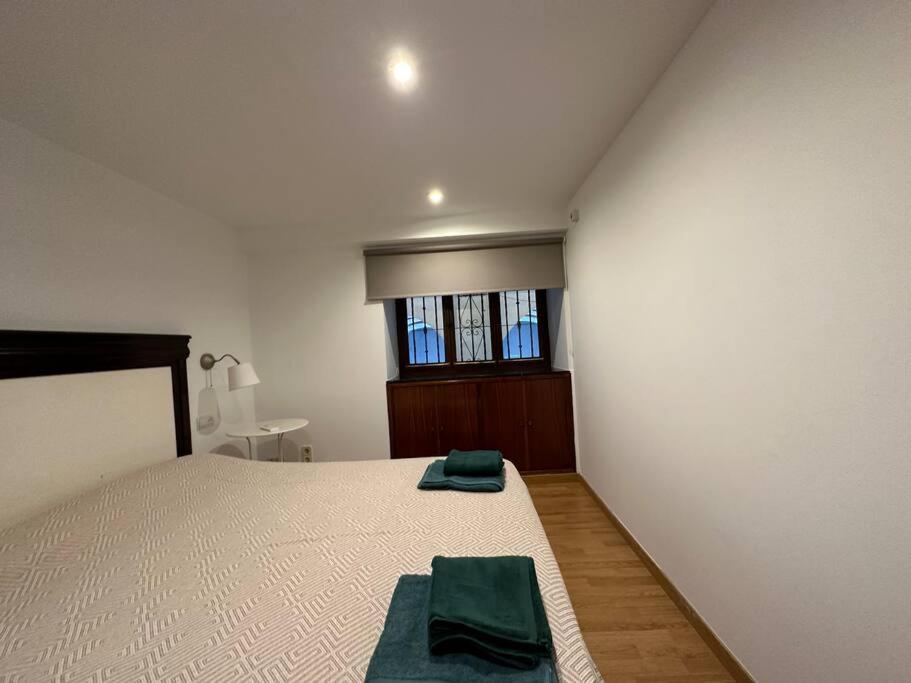 Apartamento Patio Sevillano Frente Catedral Seville Exterior photo